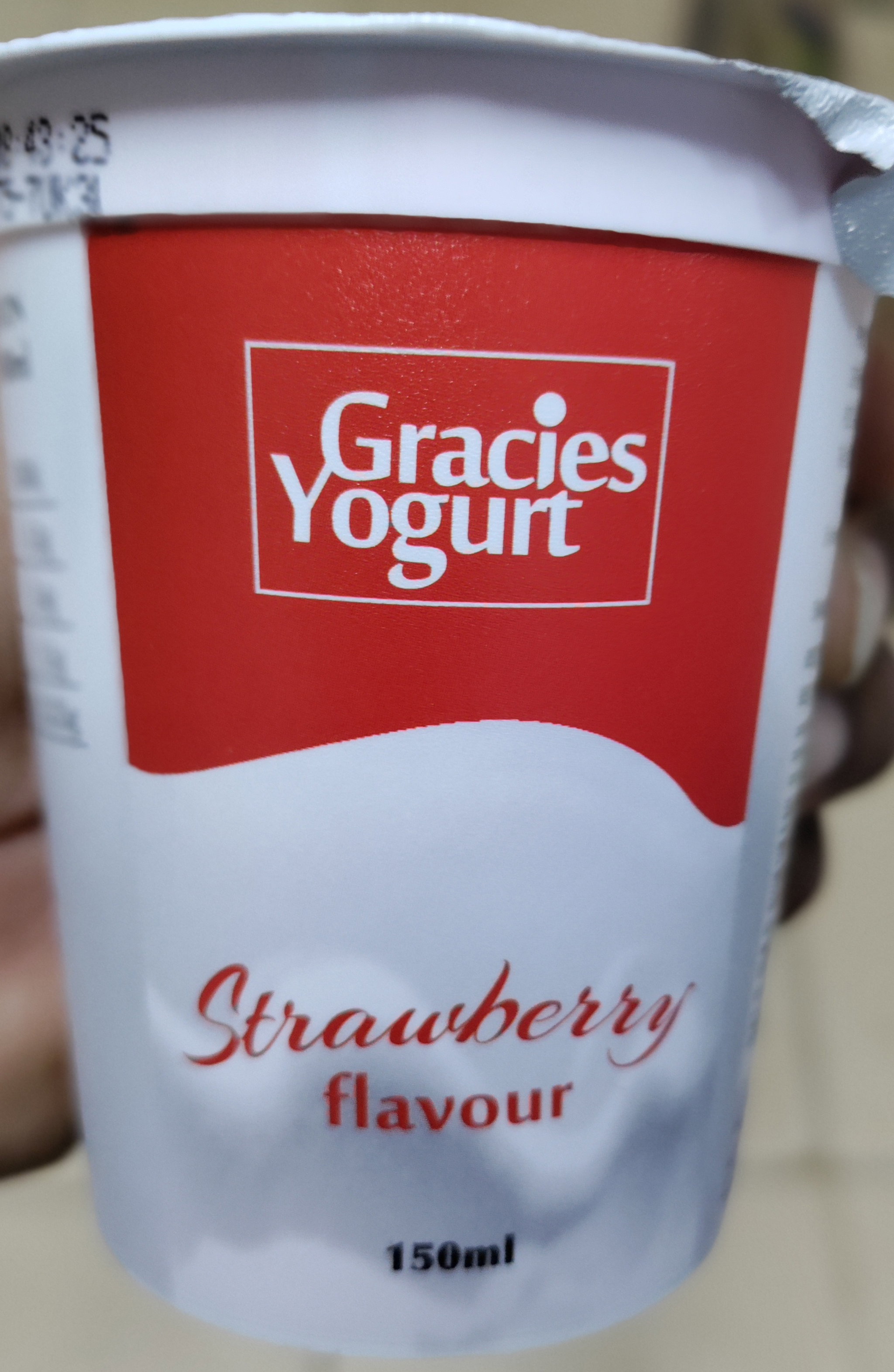GRACIAS YOGURT STRAWBERRY 150ML_0