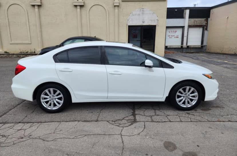 Honda Civic 2012_1