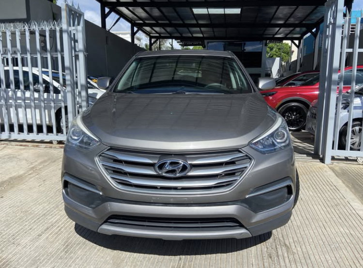 Hyundai Santa Fe 2018_0