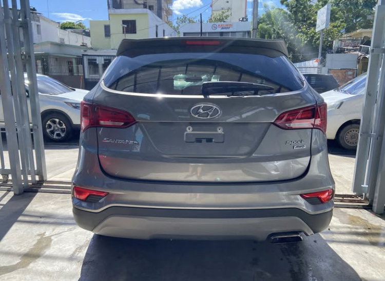Hyundai Santa Fe 2018_5
