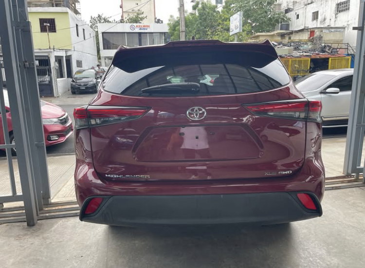 TOYOTA HIGHLANDER XLE AWD 2020 _5