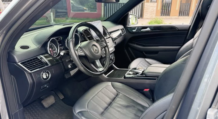 Mercedes-Benz GLS 2018_2