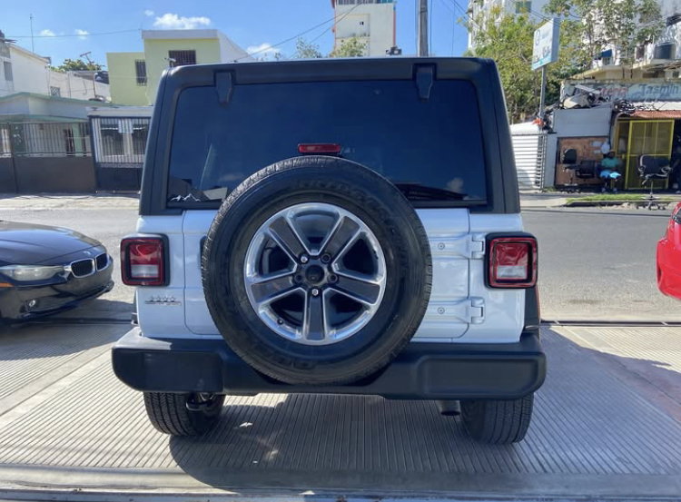 Jeep Wrangler Unlimited Sport S 2020_8