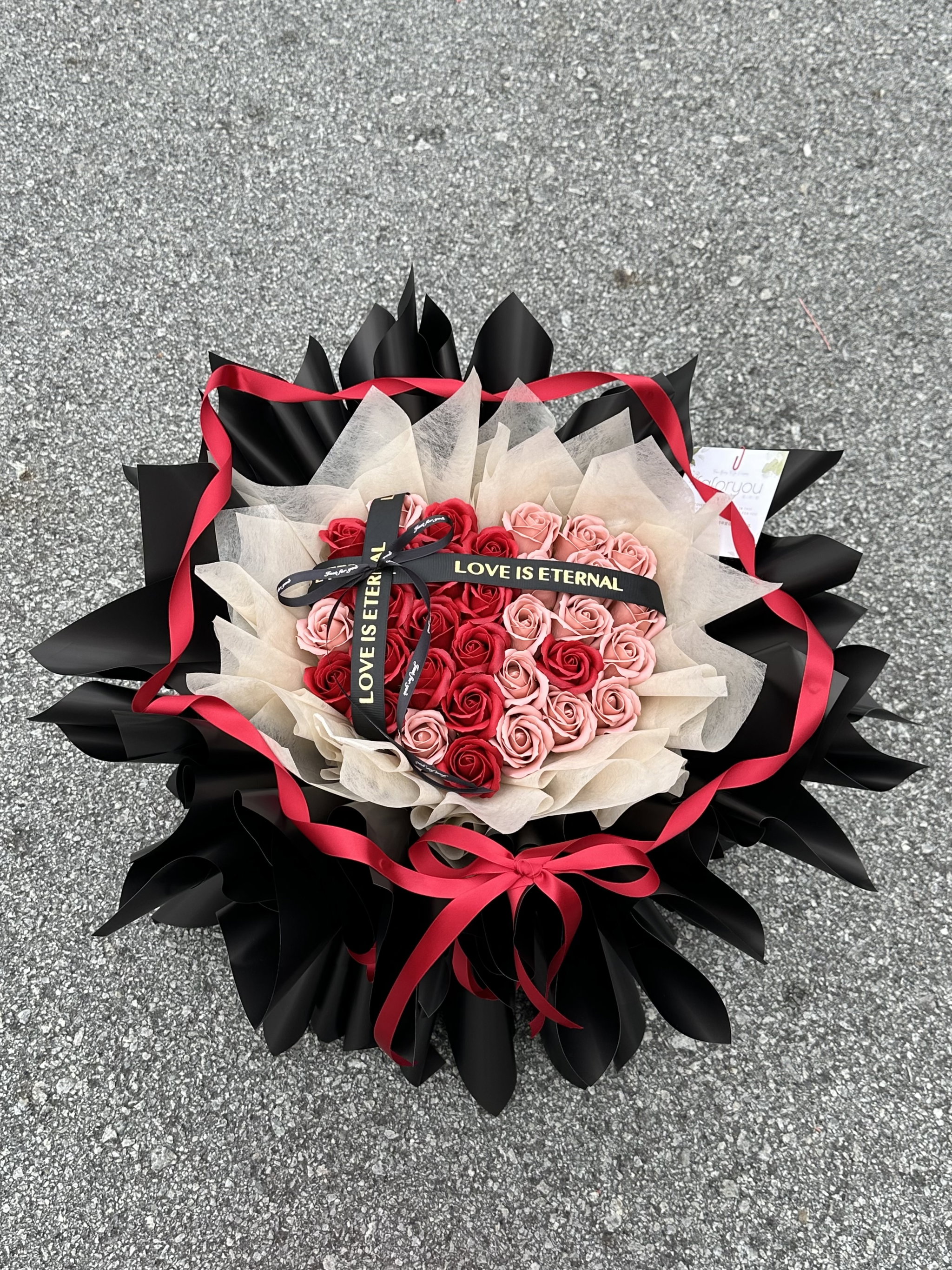 33 Stalk Hearts-Shaped Soap Rose Bouquet  _2