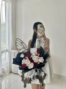 Black Butterfly Bouquet (Mix Soap Flower) 