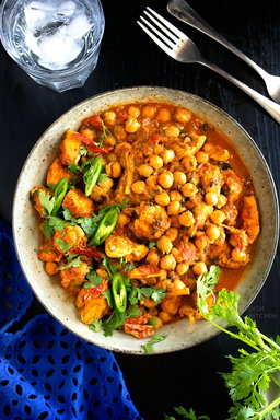 Bombay Curry Chicken (Catered)