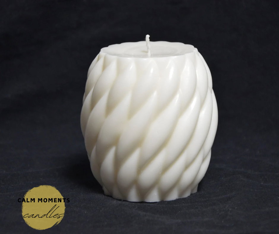 Geometric pillar soywax candle_0