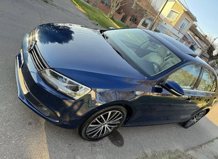 Vento Sportline 2.0 TSI 2011