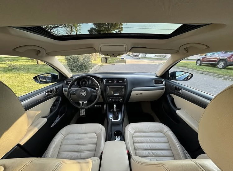 Vento Sportline 2.0 TSI 2011_5