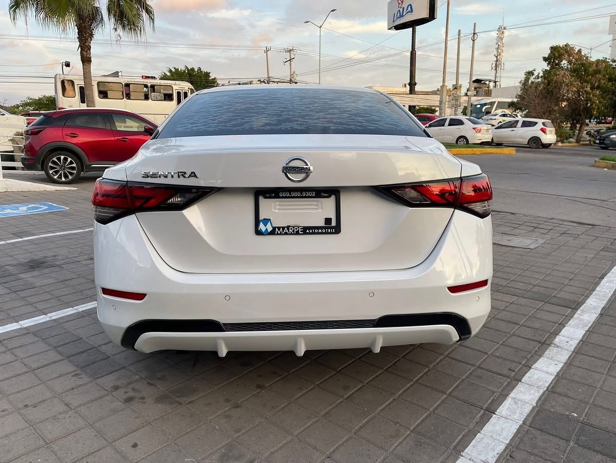 Nissan Sentra 2021_5