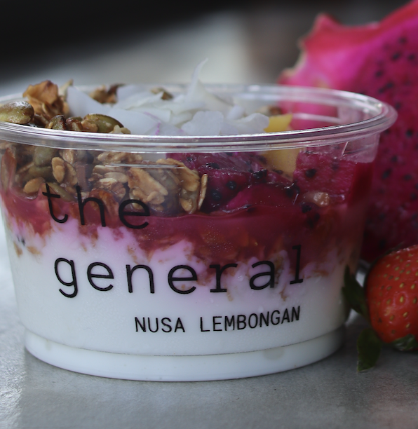 Yoghurt & Granola