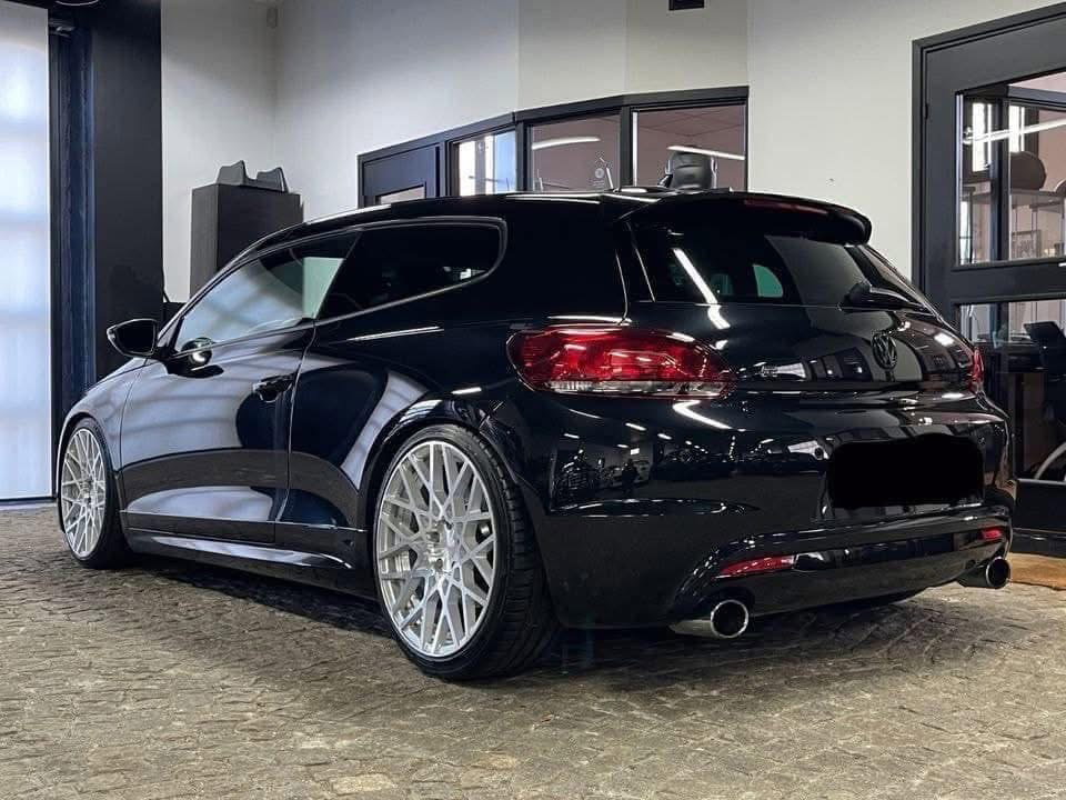 Volkswagen Scirocco R 2.0 265 CV 2011_2