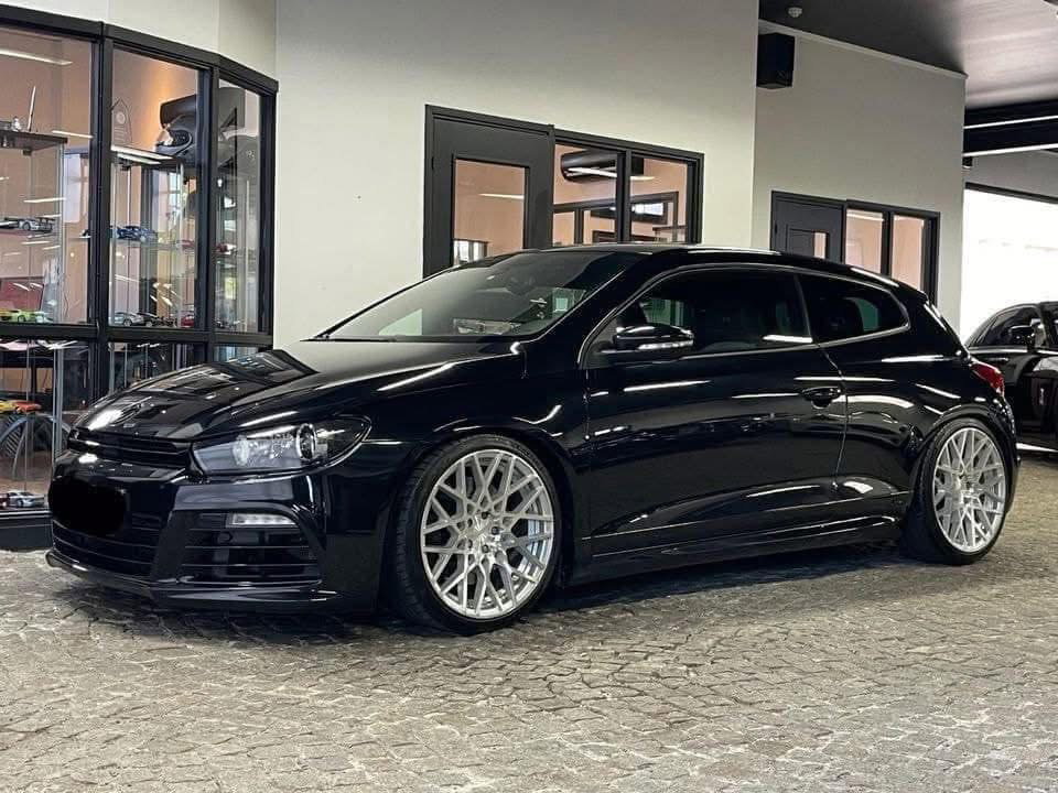 Volkswagen Scirocco R 2.0 265 CV 2011