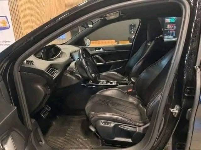 Peugeot 308 SW / 2015_9