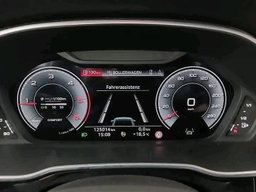 Audi Q3 / 2022