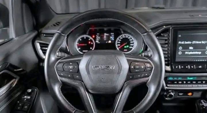 ISUZU D MAX / 2023_9