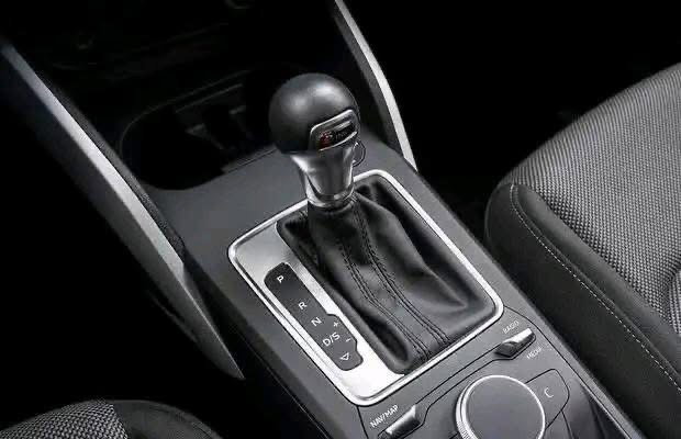 Audi Q2 / 2019_8