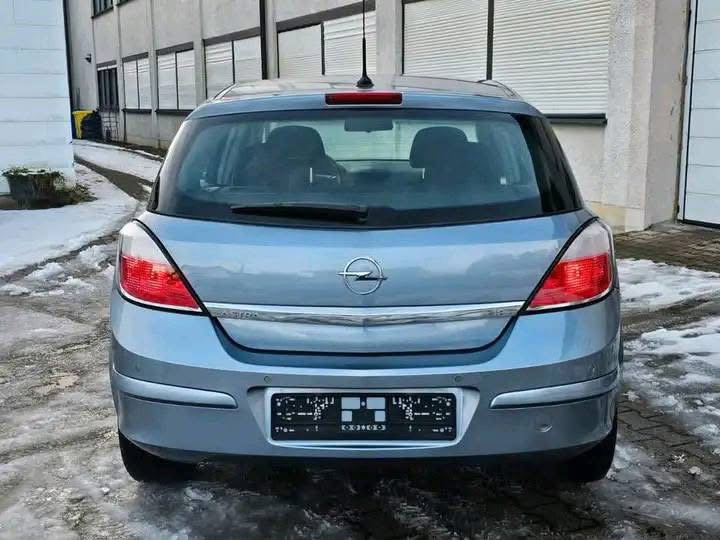 Opel Astra / 2007 _8
