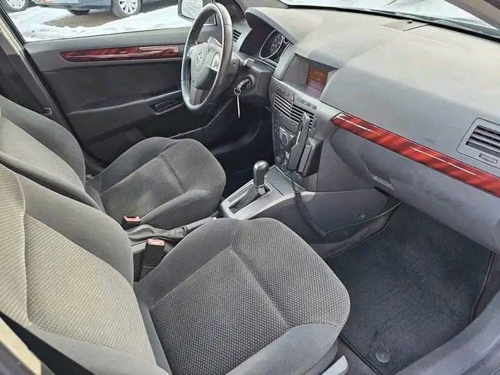 Opel Astra / 2007 _7