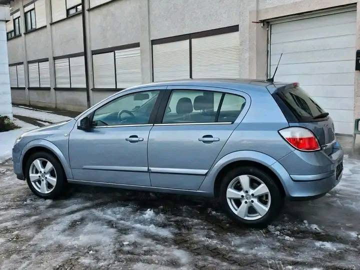 Opel Astra / 2007 _9