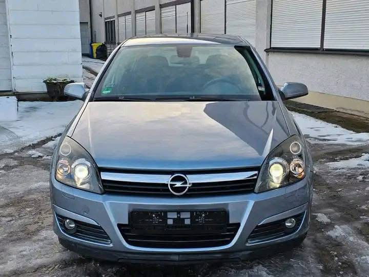 Opel Astra / 2007 