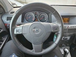 Opel Astra / 2007 