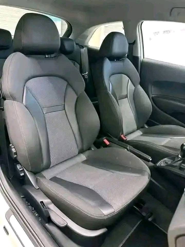 Audi A1 / 2012 _5