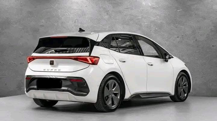 Cupra E / 2022_3