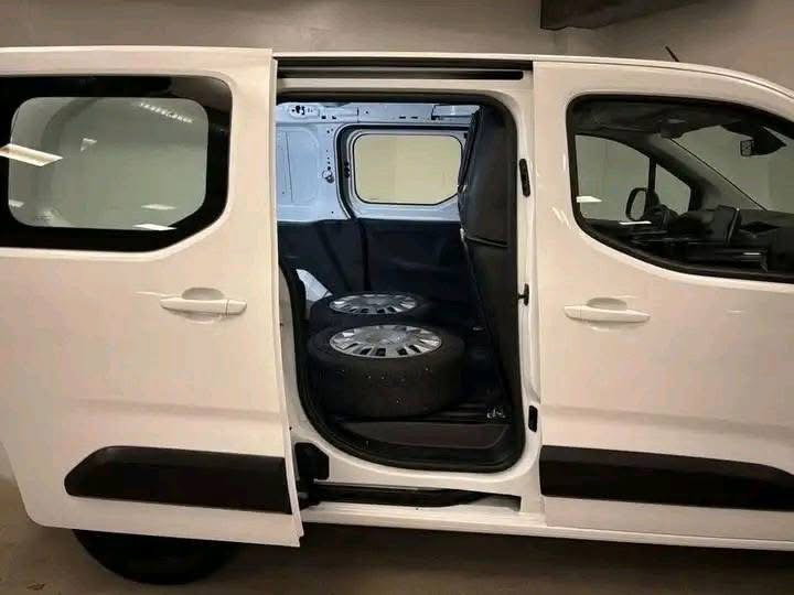 Opel Combo / 2022_2
