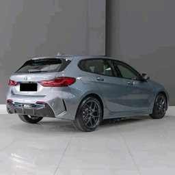BMW 1181 M Sport / 2023