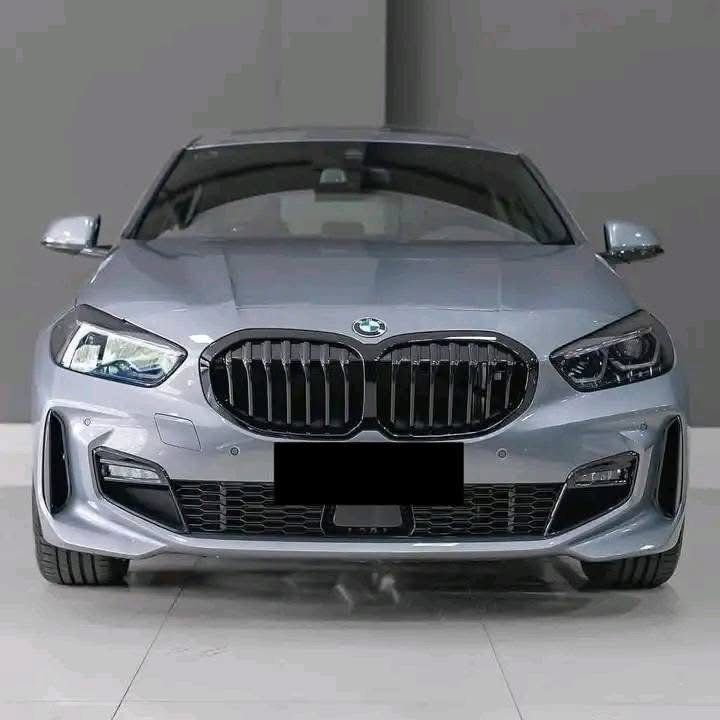 BMW 1181 M Sport / 2023