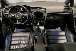Volkswagen Golf GTE / 2015 