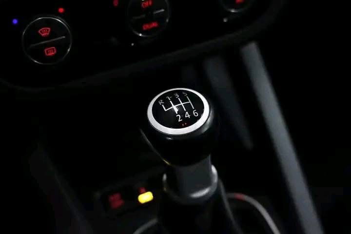 Volkswagen Scirocco / 2009_8