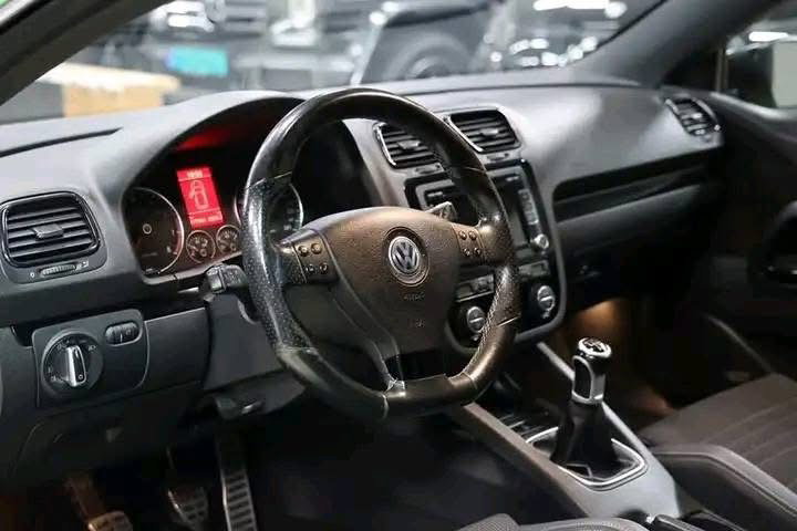 Volkswagen Scirocco / 2009_2