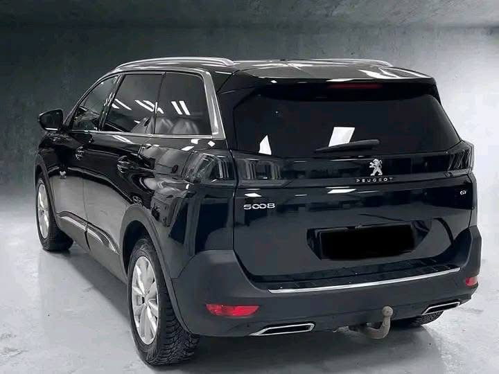 Peugeot 5008 GT / 2021_2