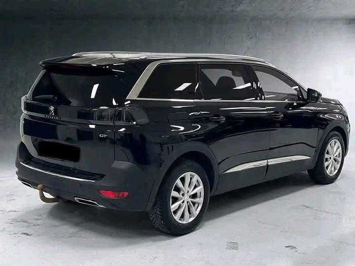 Peugeot 5008 GT / 2021_8