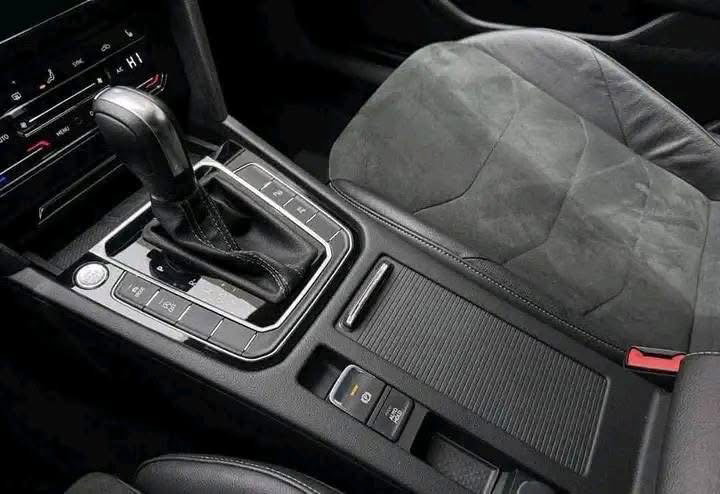 Volkswagen Arteon / 2021_7