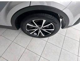Toyota C-HR / 2024