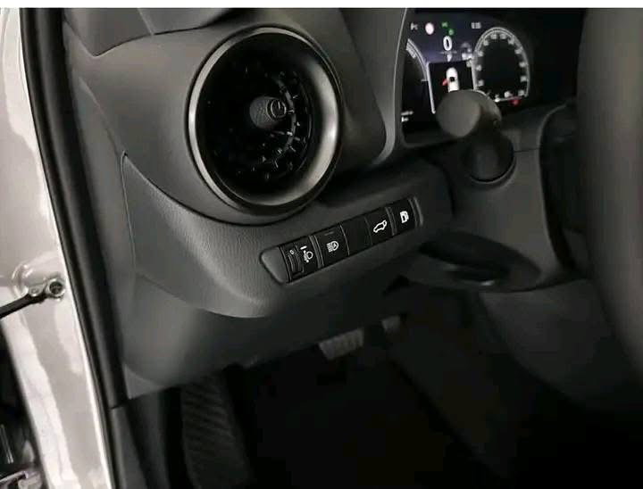 Toyota C-HR / 2024_8
