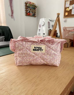 (STANDARD) Kinda Boxy Bag with Ruffles