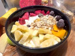 Muesli with Yogurt, Honey, Fruit