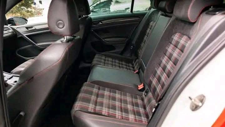 Volkswagen Golf / 2013 _7