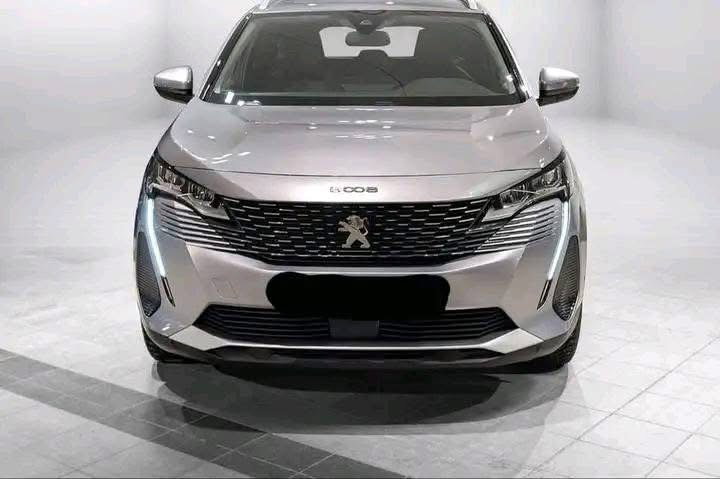 Peugeot 5008 Allure  / 2021_0