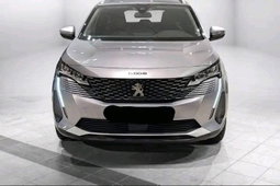 Peugeot 5008 Allure  / 2021