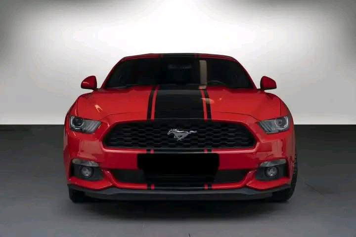 Ford Mustang / 2017