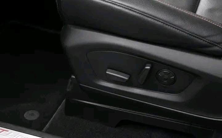 Ford Explorateur / 2021_8
