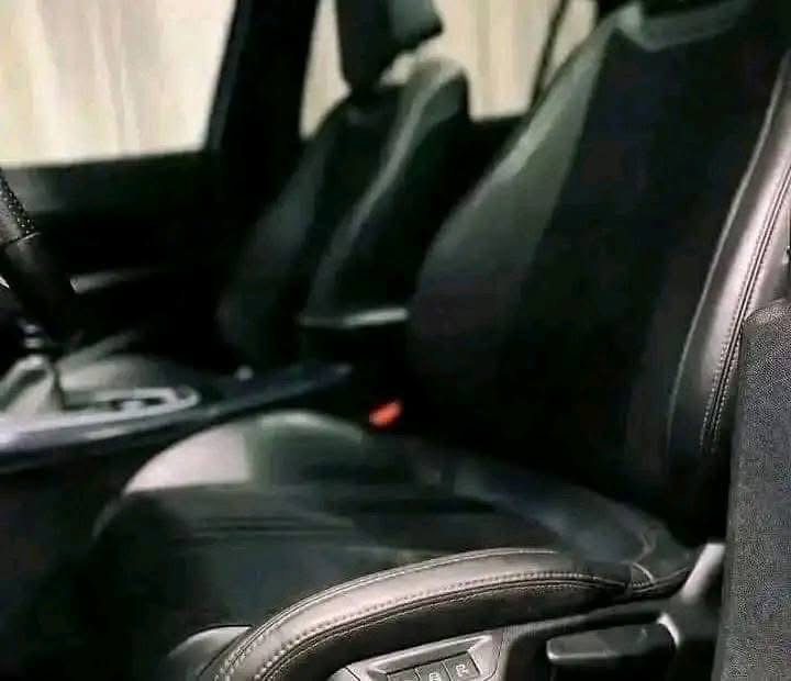 Peugeot 308 / 2015 _1