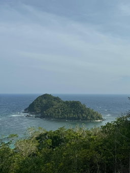 PRIVATE Island Hopping Adventure: Mam-On, La Januza & Corregidor including Boodle Fight 