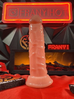 PENE COLOR PIEL 
