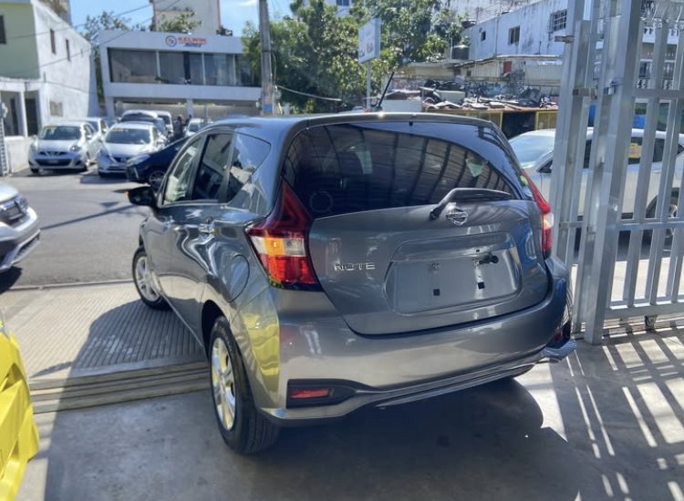 Nissan Versa Note 2019_5
